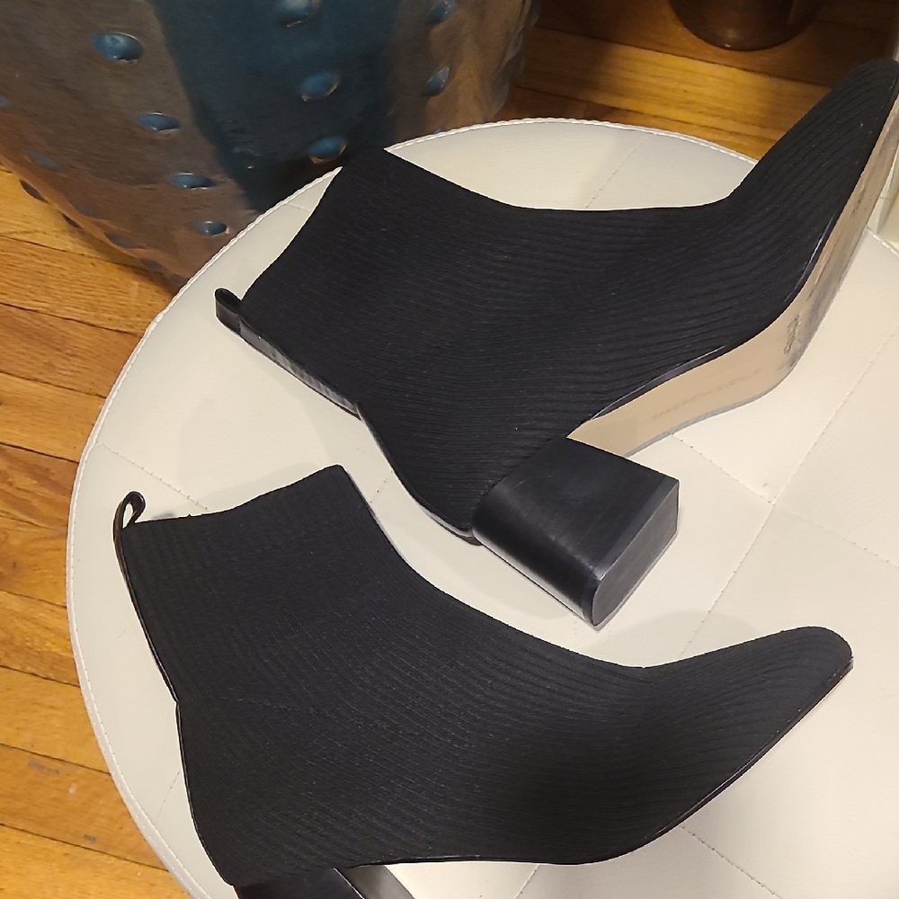 Chic Black Ankle Booties